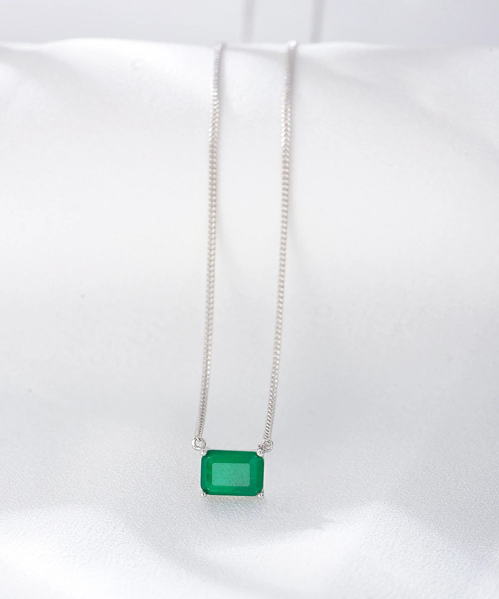 Emerald Elegance Necklace™
